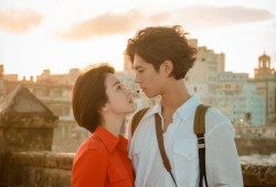 《男朋友》在线观看,浪漫邂逅，甜蜜爱情故事