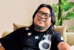 高晓松爆料落泪视频播放,揭秘落泪背后的感人故事