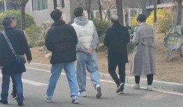 吃瓜最新事件 网红,吃瓜群众热议最新事件！”