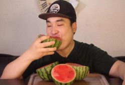 网红吃瓜王大炮是真的吗,真实身份与传闻真相